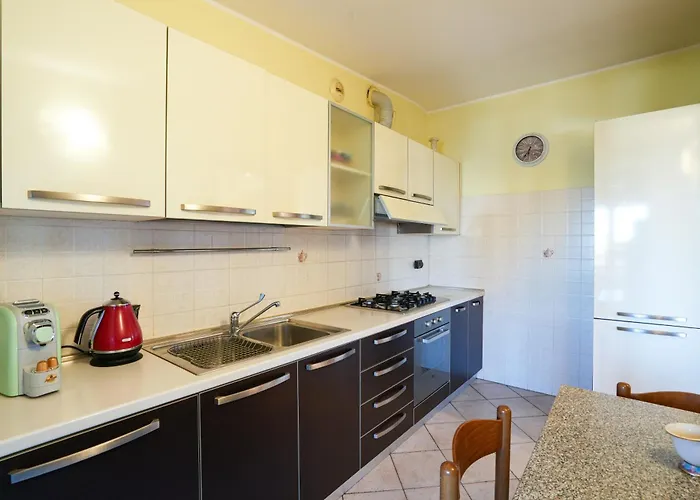 Certosa Apartment *