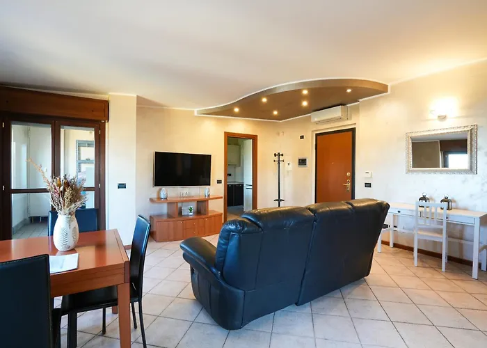 Certosa Apartment *